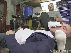 Hunk Teases With His While Worshipped